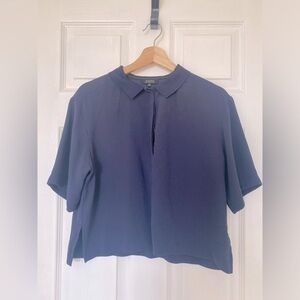 Aritzia Navy shirt sleeve